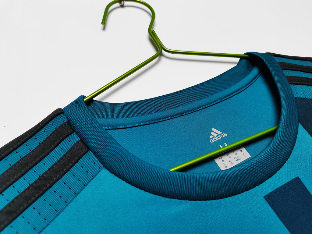 Los Merengues 2017-18 Away Vintage Jersey