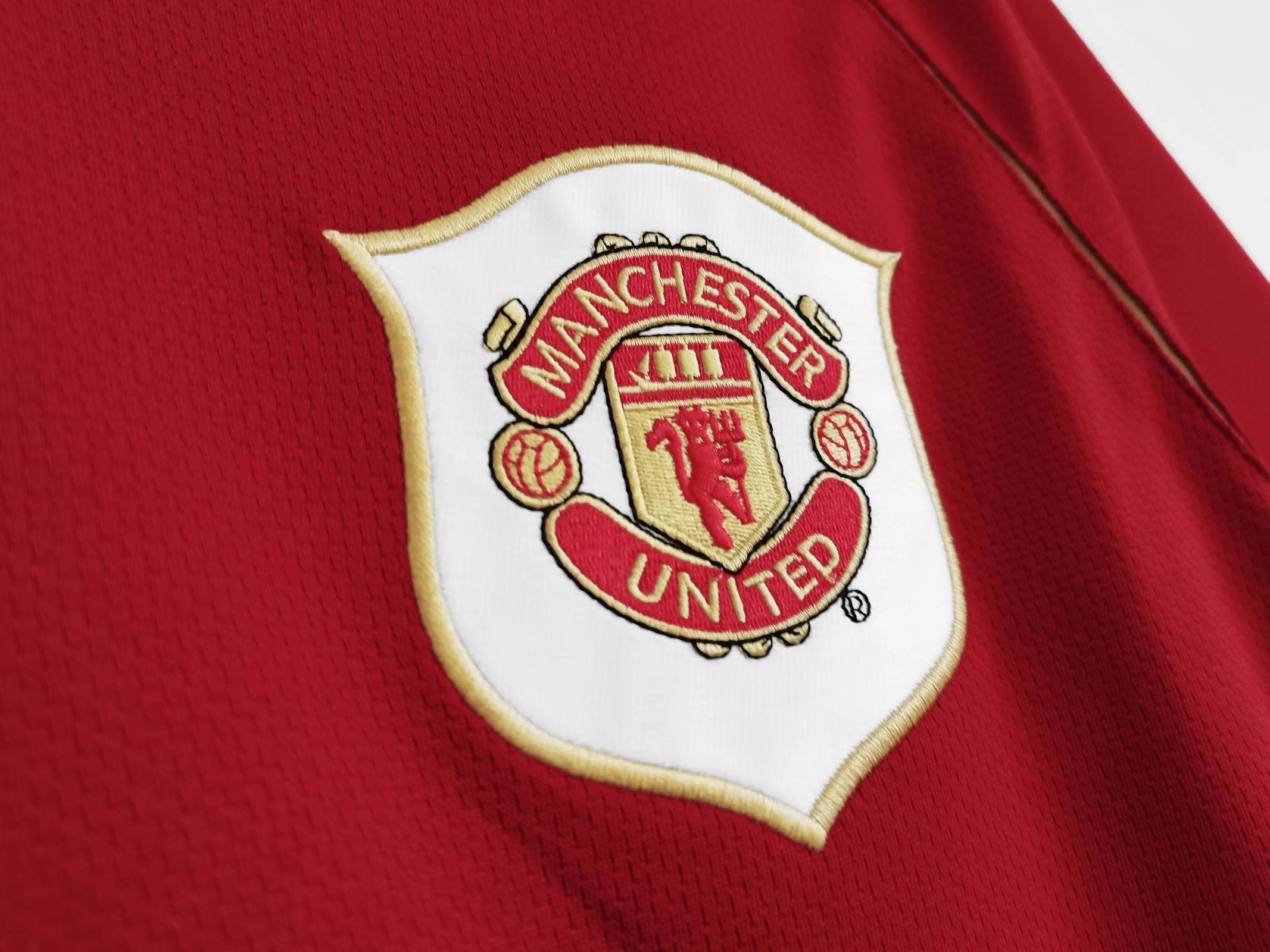 Manchester United Long Sleeve 2006-07 Home Vintage Jersey