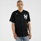 Aaron Judge New York Yankees Nike Lights Out Replica Player Jersey - Black